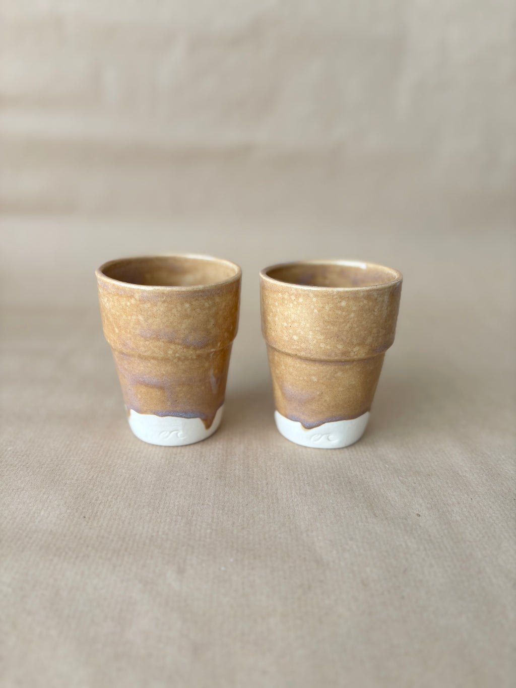 Drip cup bruin