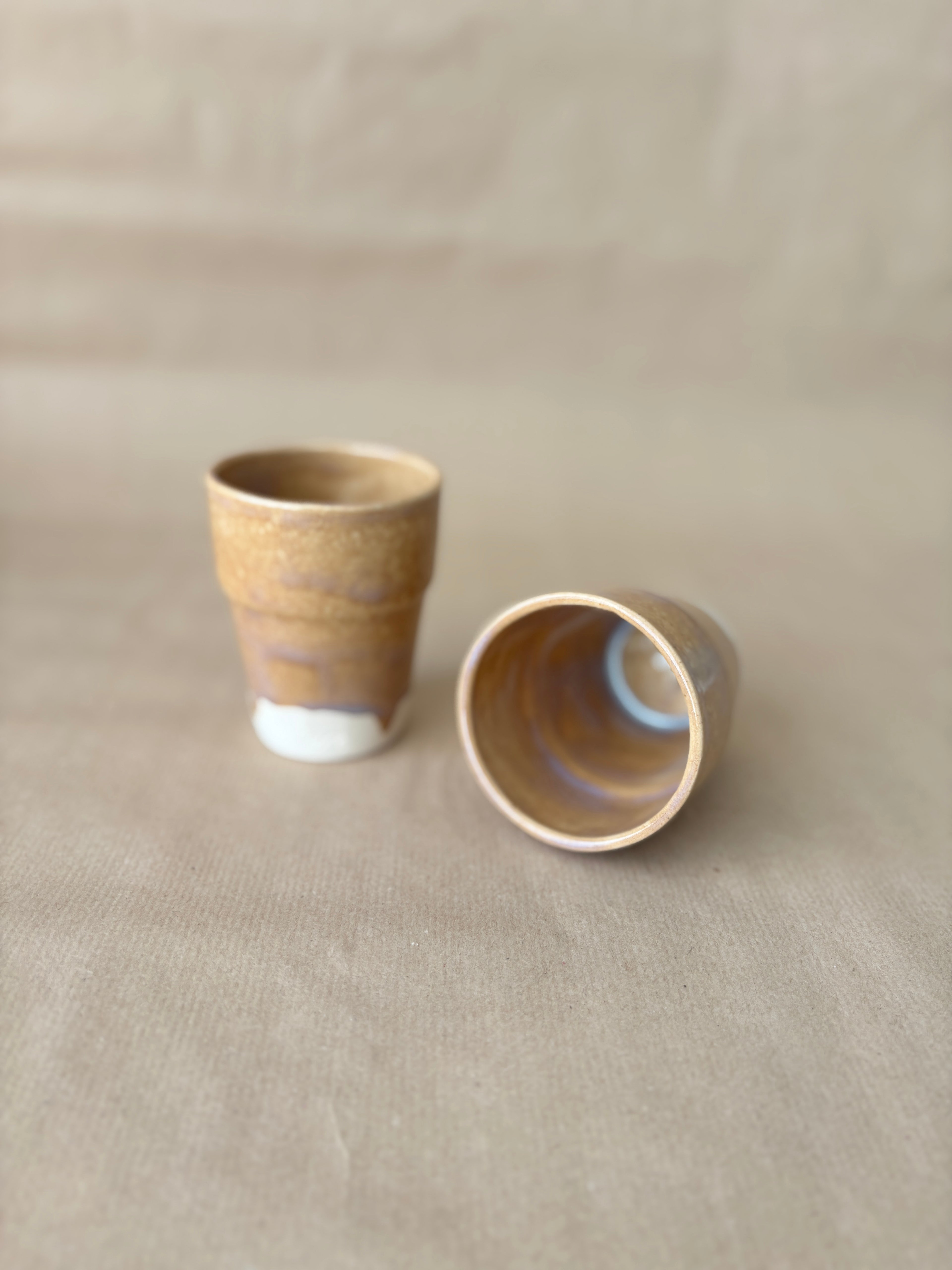 Drip cup bruin
