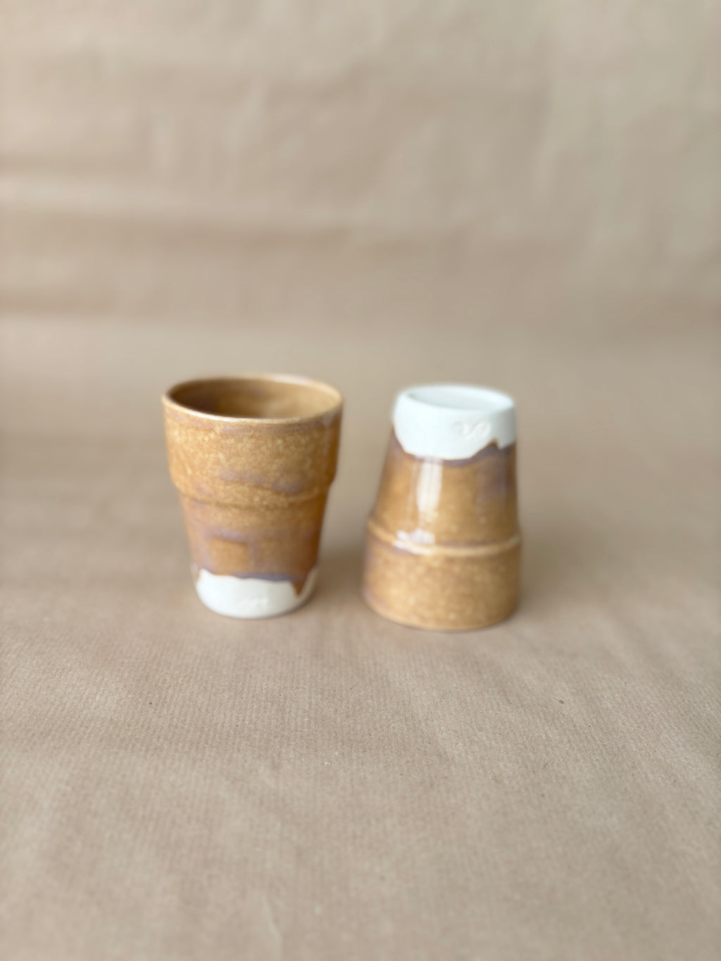 Drip cup bruin