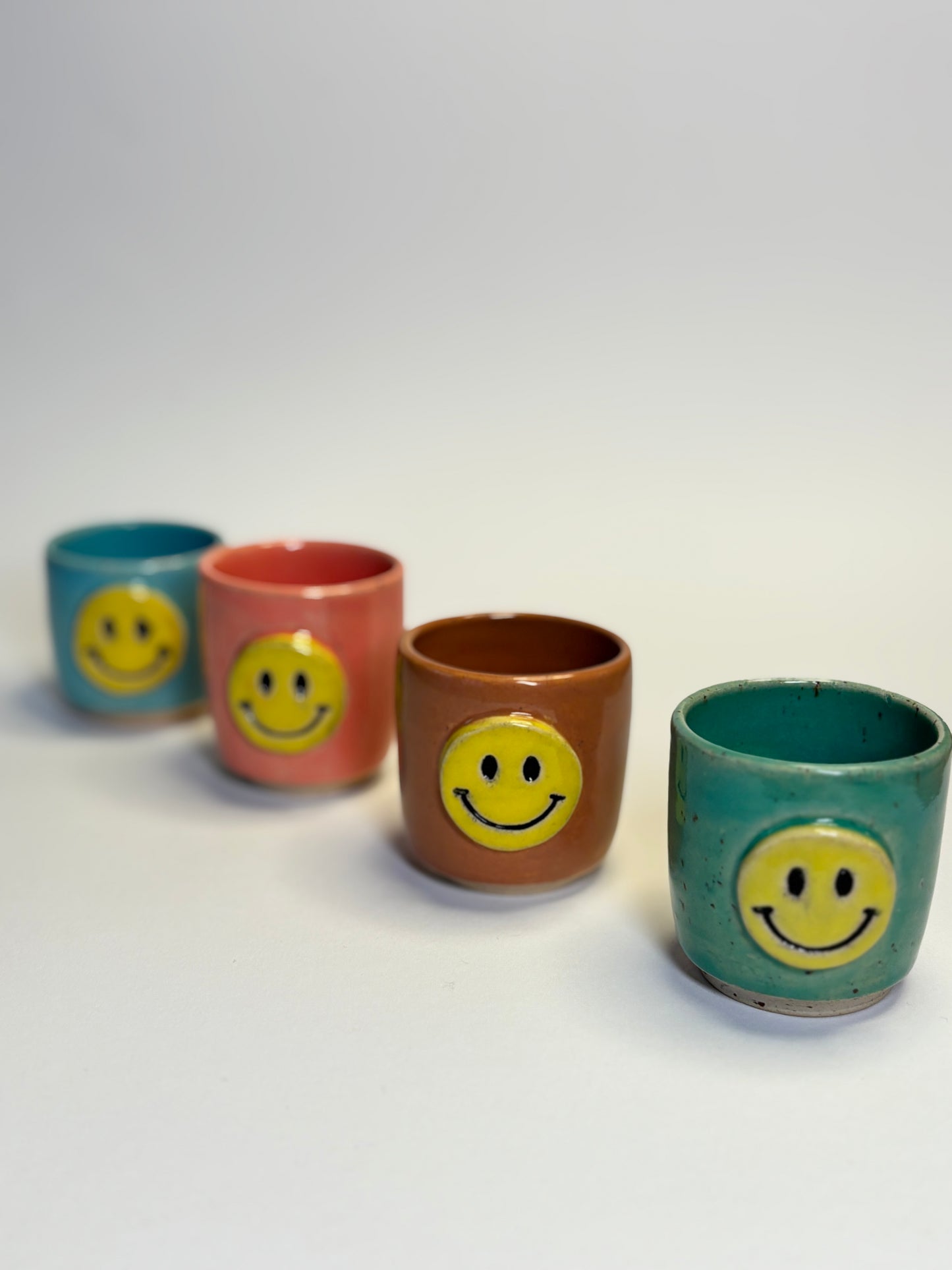 Smiley face shot S