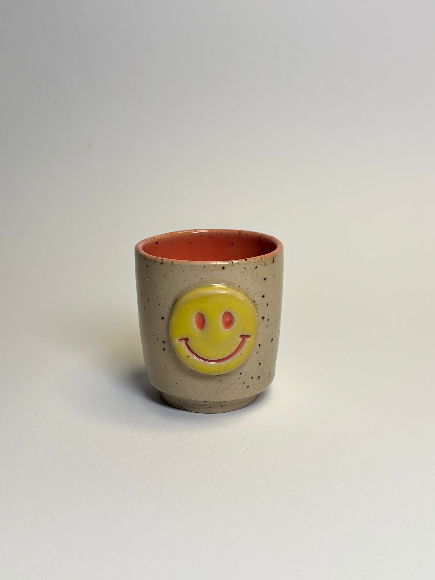 Smiley face shot S