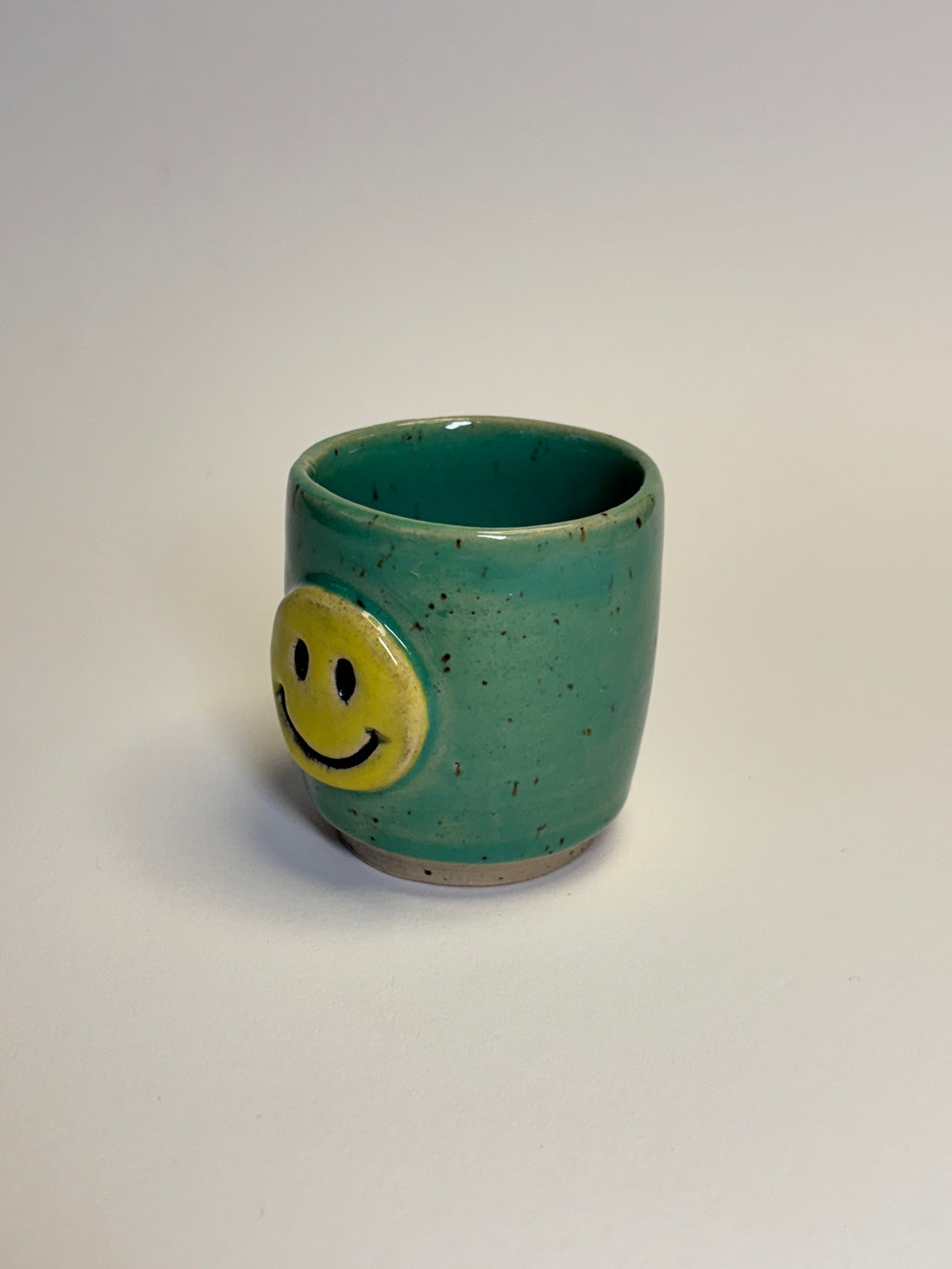 Smiley face shot S